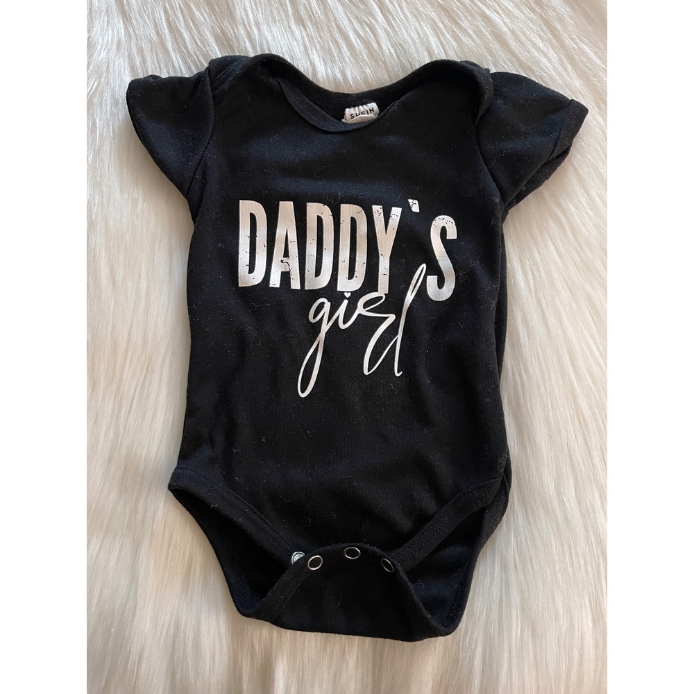 Baby Girl Black Letter White Graphic Bodysuit Romper Daddy's Girl Sz 1 - 3 Month